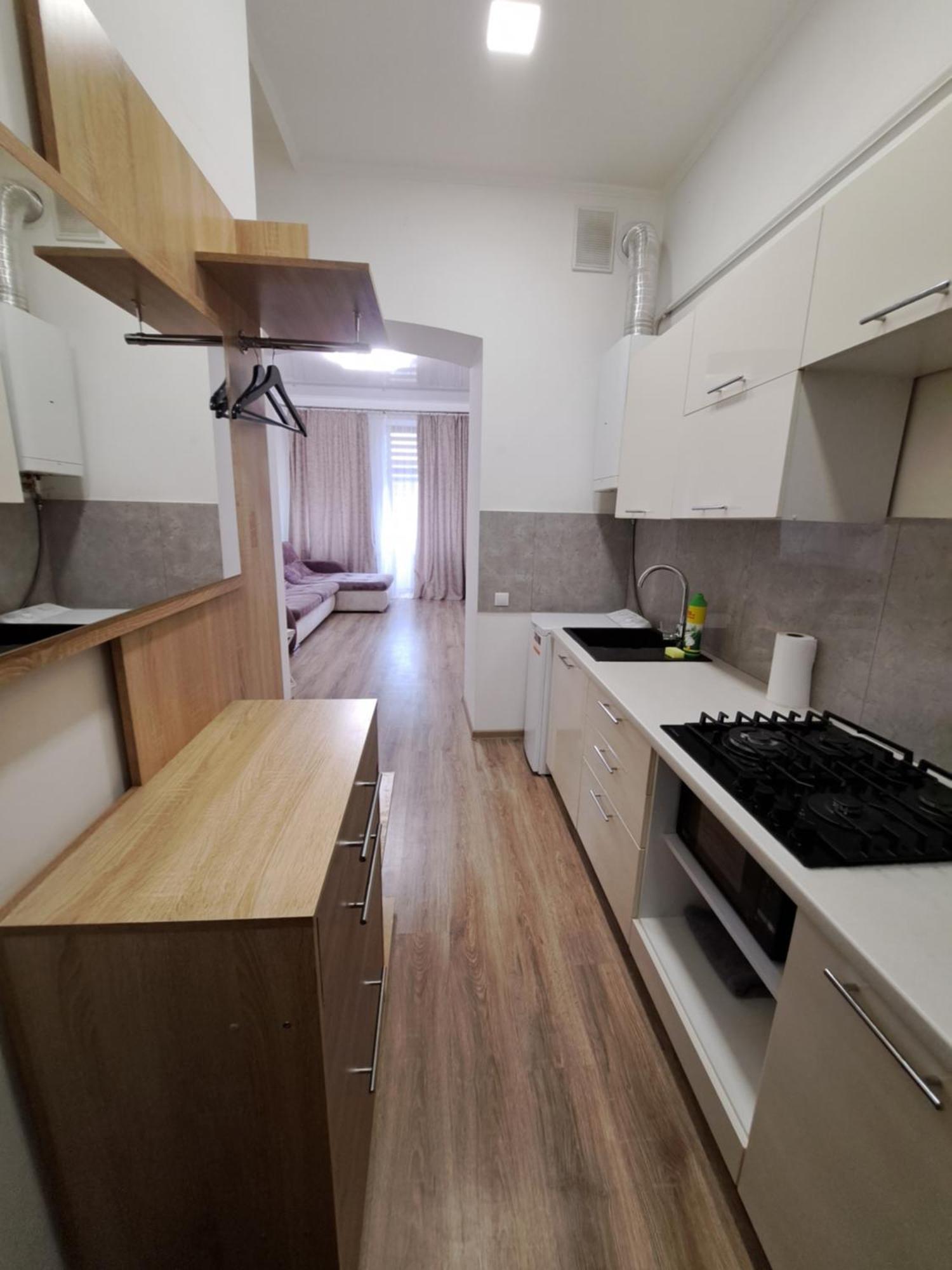 Двокімнатна Квартира Біля Оперного Театру Львов Экстерьер фото